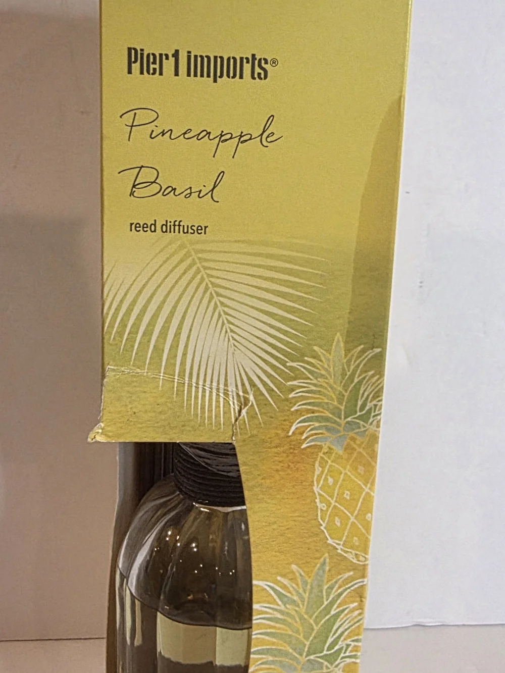 Pier 1 Imports Yellow Pineapple Basil Reed Diffuser Box